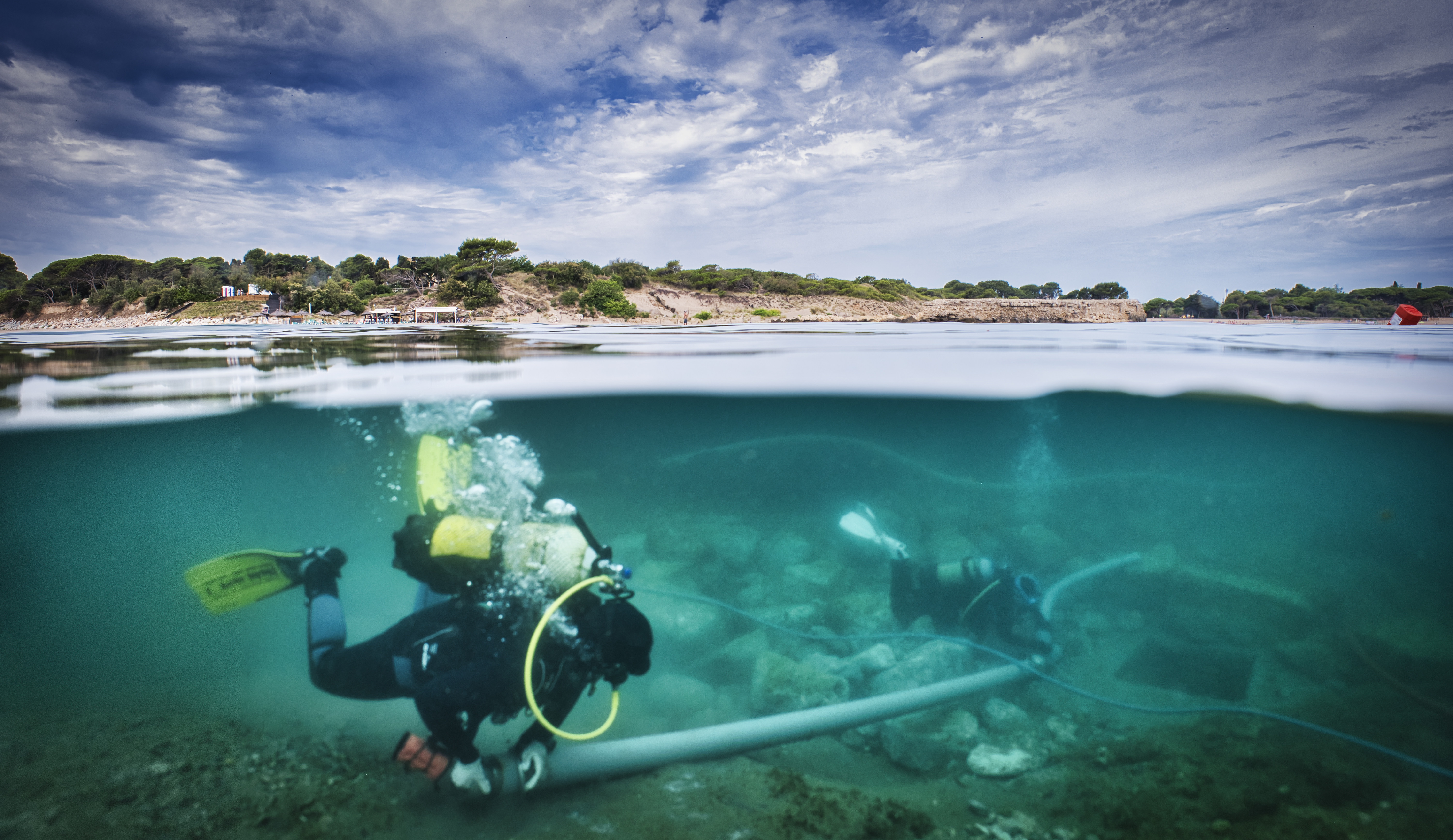 Bussejador sota el mar